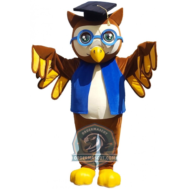 Realistic Lightweight Owl Mascot Costume
